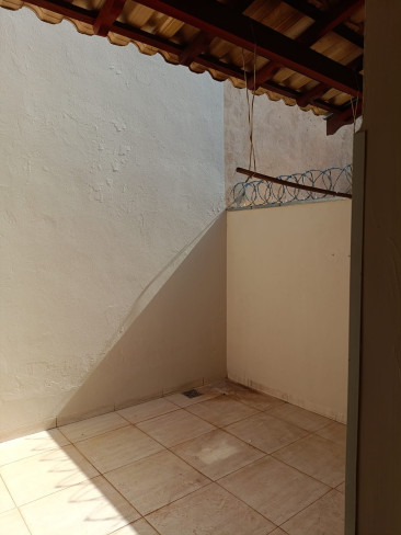 Rua das Tulipas, 135