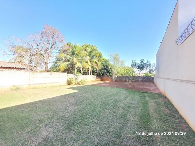 Rua João Moellers, 561