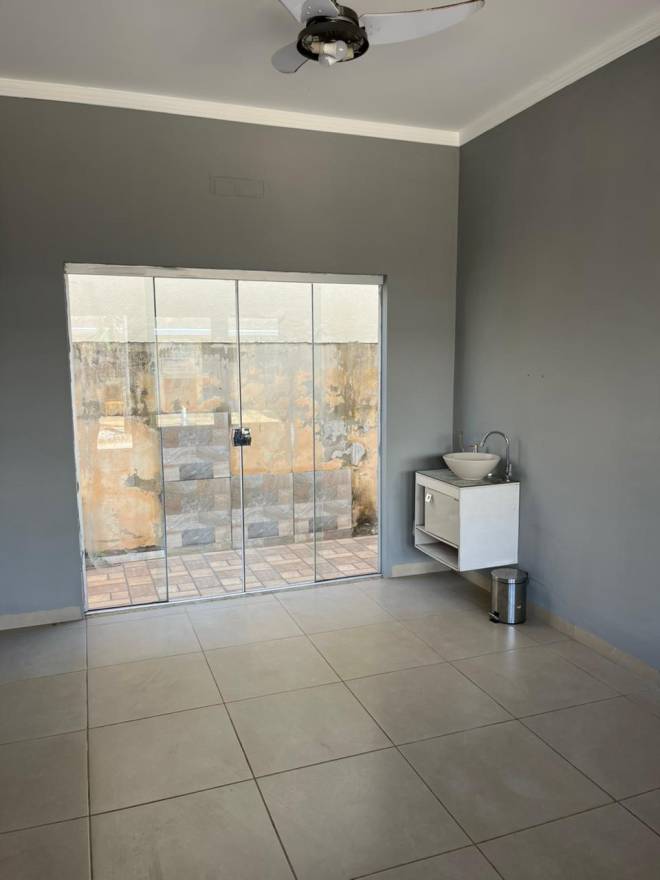 Rua das Tulipas, 591 - Sala 10