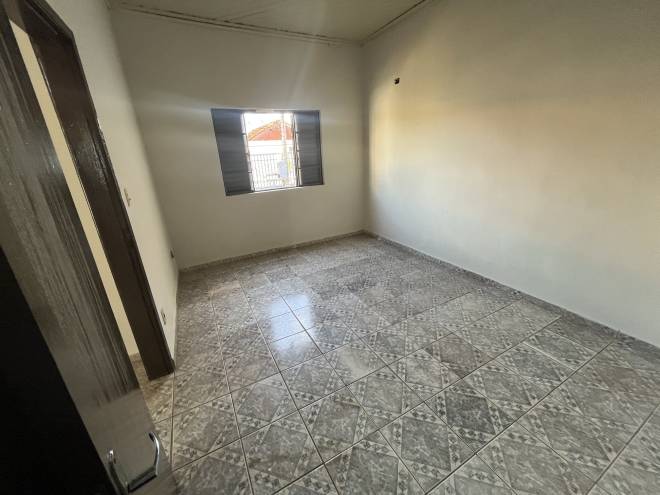 Rua Gastão Vidigal, 680