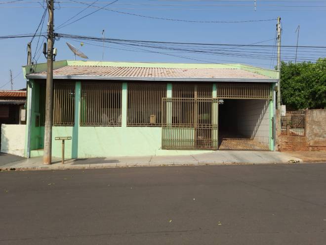 Rua Tupiniquins, 345