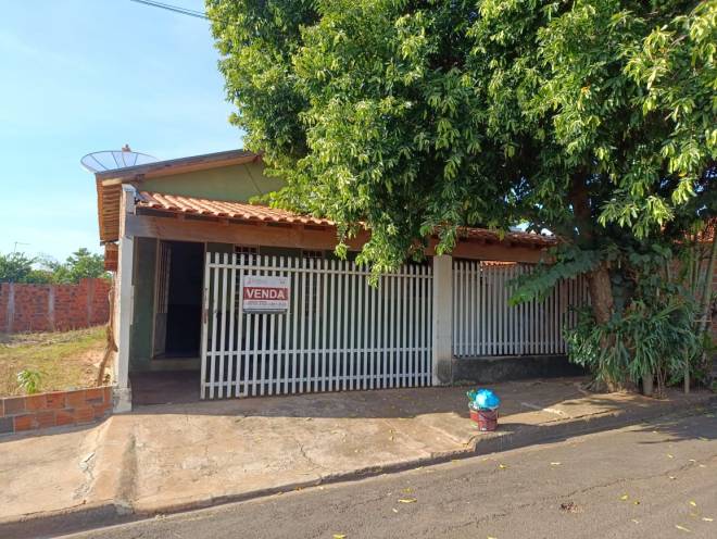 RUA CLOVIS AMADOR, 818