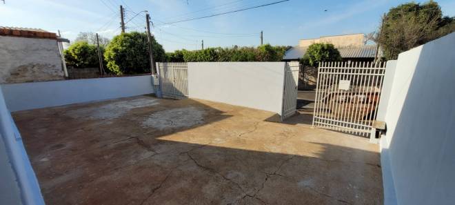 Rua Celso Souza e Silva, 385