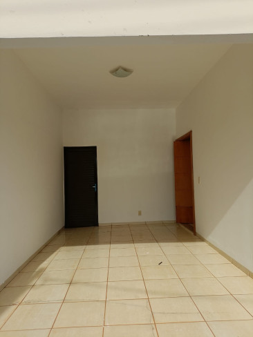 Rua Ilton da Costa Oliveira, 33