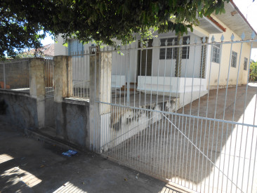 Av Antonia Portolez, 346