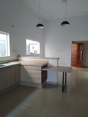 RUA ALBANO FERRACINI, 148