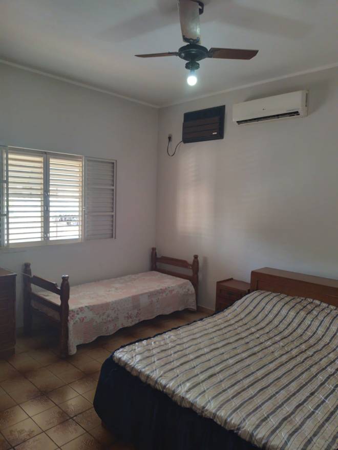 Rua Osvaldo Cruz, 221