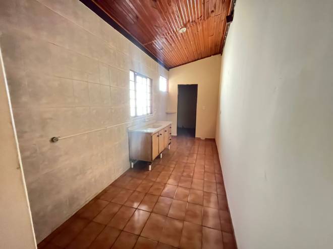 Avenida 9 de Julho, 92 Fundos