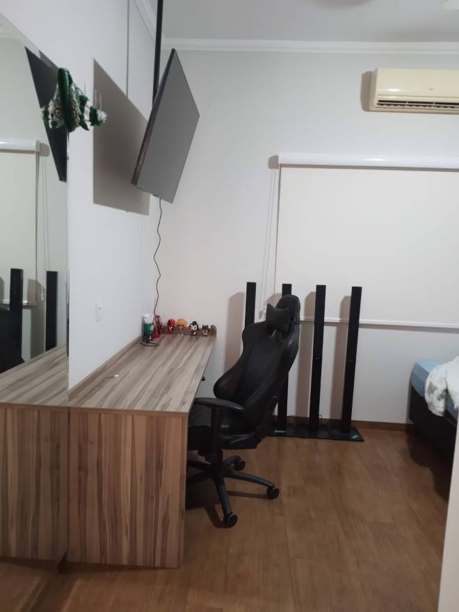 RUA JOAQUIM MACHADO, 147