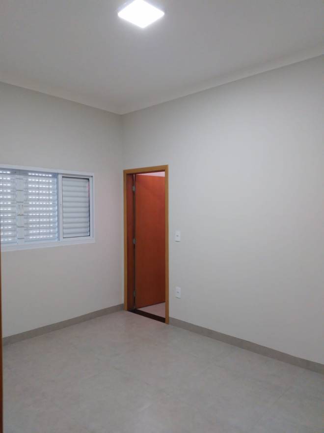 Rua Oreste Zerbetto, 666