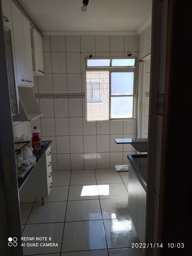 Rua Julio Peruche , Bloco P apto 33, 725