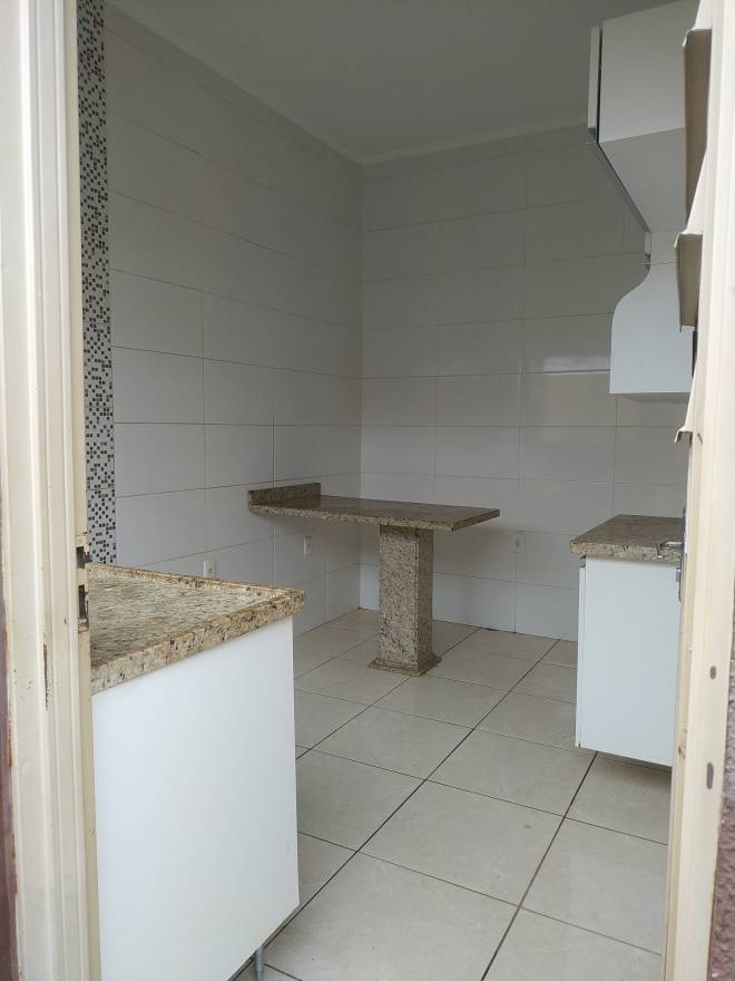 Rua Albano Ferracini, 298