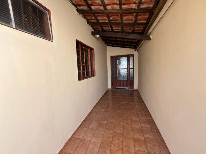 Avenida 9 de Julho, 92 Fundos