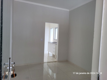 Rua das Hortencias, 84